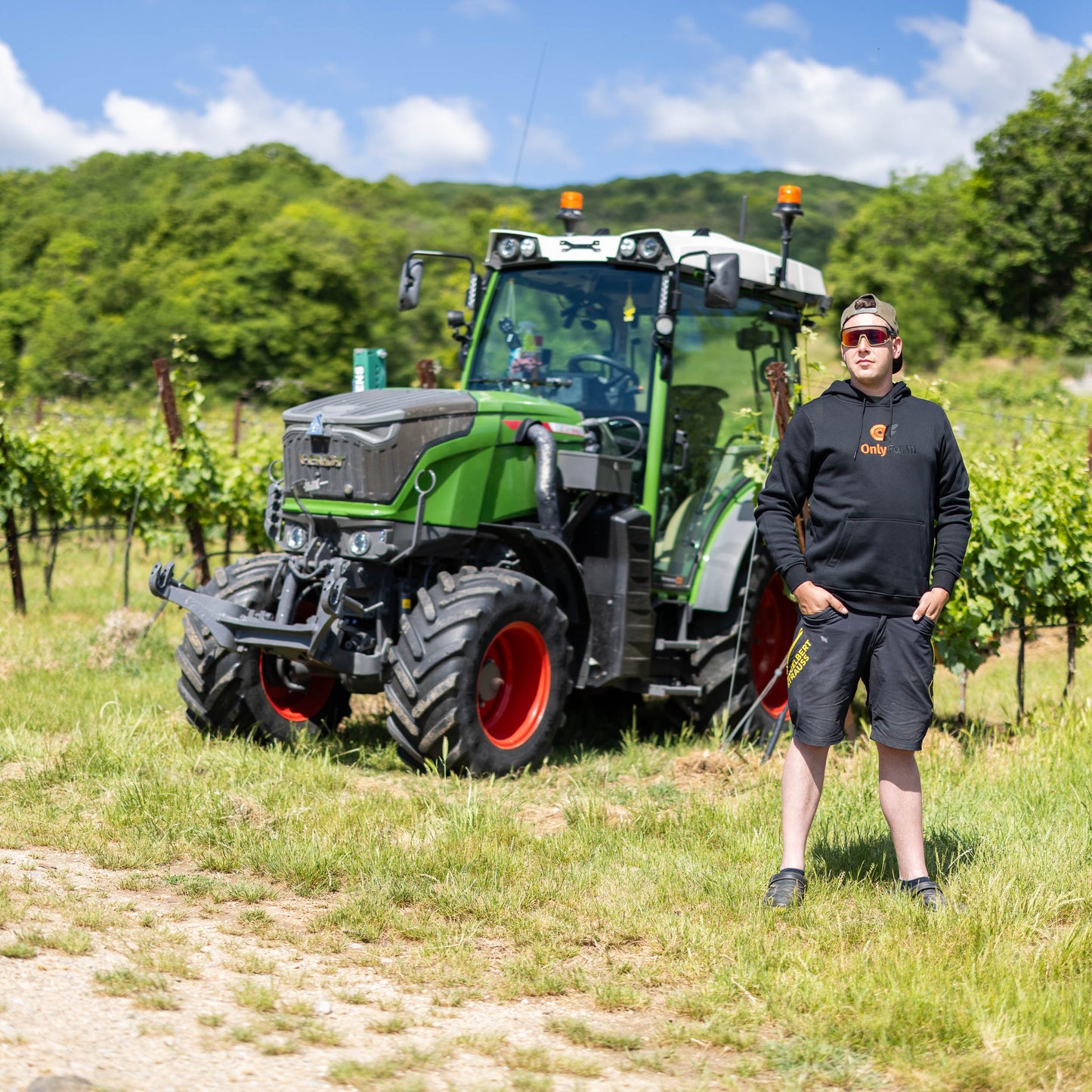 Only Farm 25 - Hoodie Schwarz